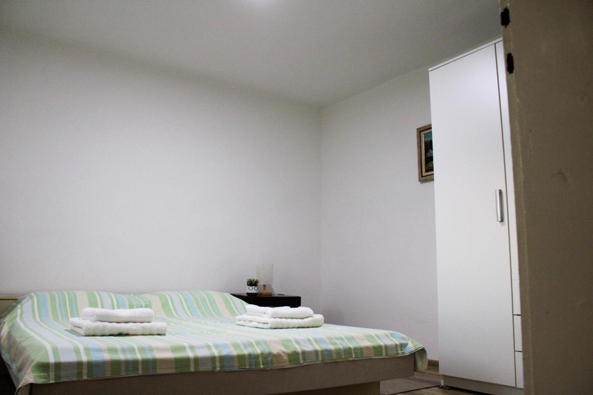 Apartment Nanas House - Entire Old House With Private Yard Mostar